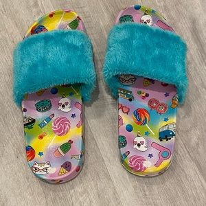 Great condition iSCREAM fluffy slides